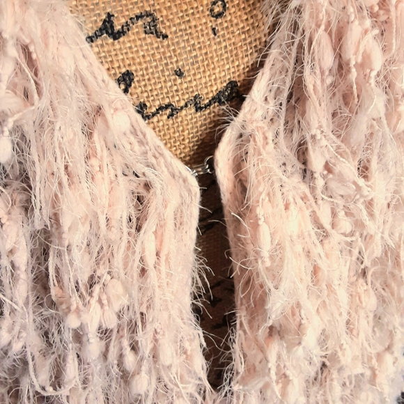 Long Beige Fringe Knit Vest with hook closure L/XL - Picture 6 of 11